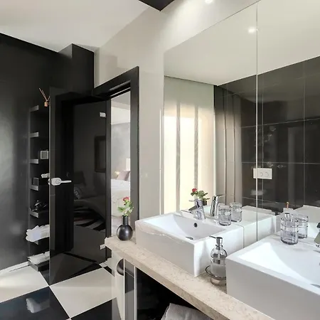 Bella- White * רובינייסקו סלו